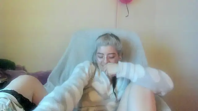 Chat XXX ao vivo de Sammysammy_