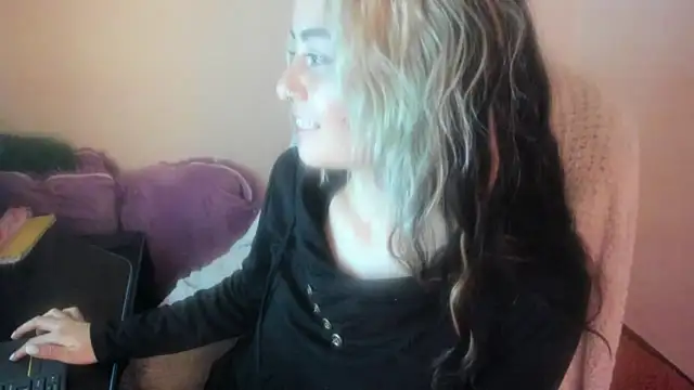 צ'אט XXX בשידור חי של Sammysammy_