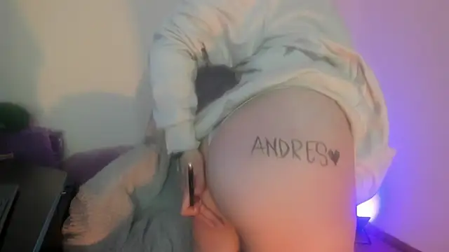 צ'אט XXX בשידור חי של Sammysammy_