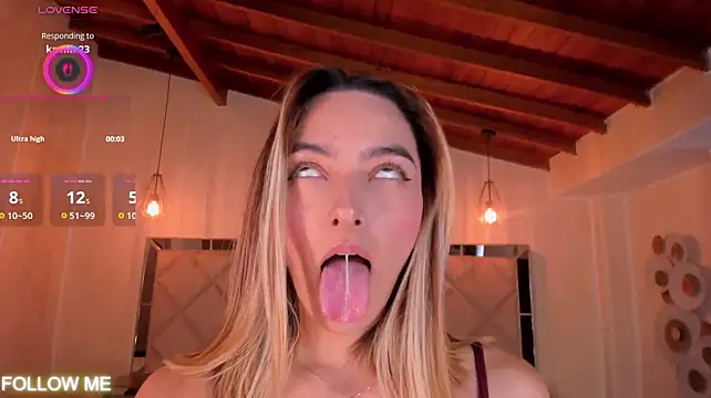 แชท XXX สดของ MelissaMoore_