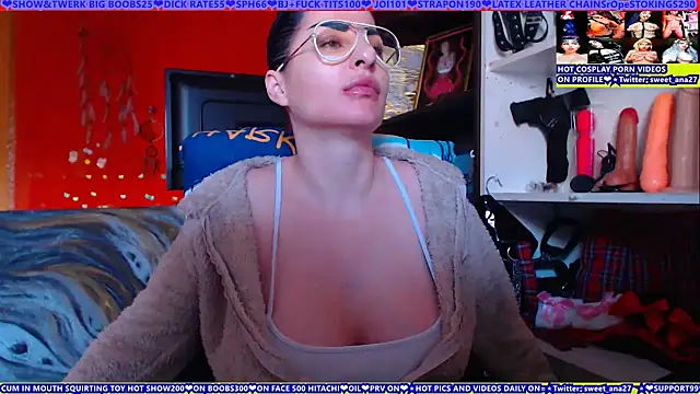 cuminmenowbbyx Adlı Modelin Canlı Sohbet Odası