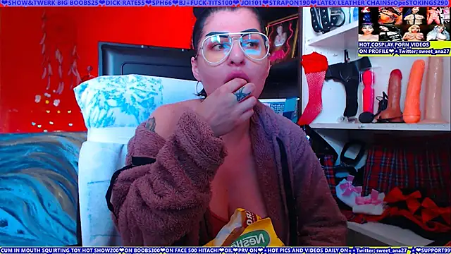 cuminmenowbbyx live XXX chat
