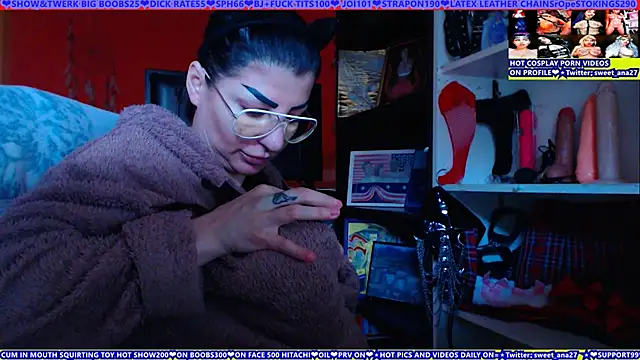 Chat XXX Live cuminmenowbbyx