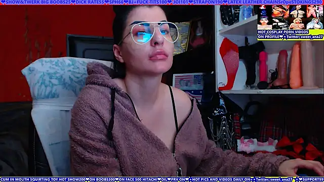 Chat +18 de cuminmenowbbyx ao vivo