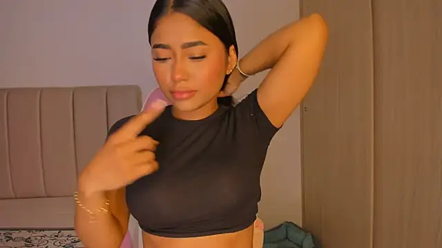 isa_bunny live XXX chat