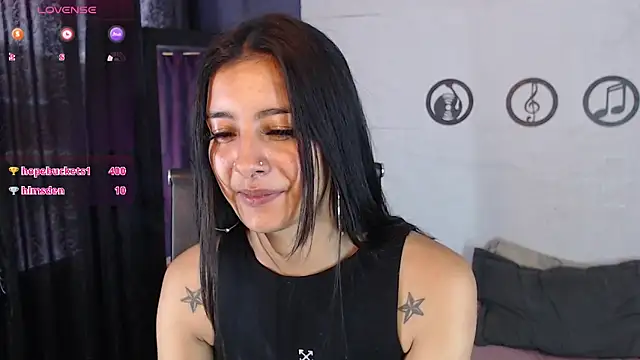 skinny_Yizz Live XXX-Chat