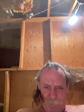 11lanasevol webcam show