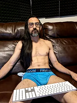 Youreherewithme's Webcam Show