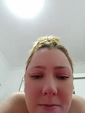 Show de Patriciamoura69 na webcam