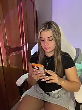 Miss_valeriaan Live XXX chat