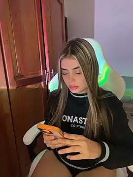 Miss_valeriaa's Live XXX Chat