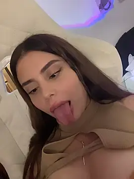 Miss_valeriaa 现场XXX聊天