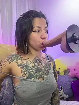 _antonella_dreamss Adlı Modelin Web Kamerası Şovu