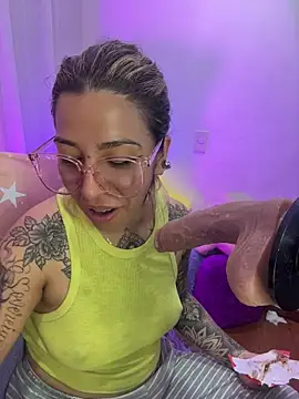 Chat XXX en directo de _antonella_dreamss