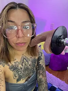 دردشة _antonella_dreamss الجنسية المباشرة