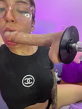 Czat XXX na żywo – _antonella_dreamss