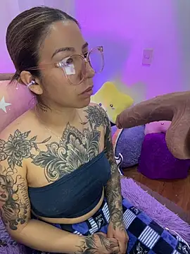 Chat XXX en directo de _antonella_dreamss