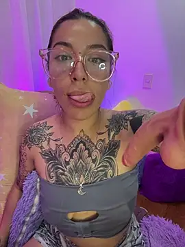_antonella_dreamss Adlı Modelin Canlı XXX Sohbeti