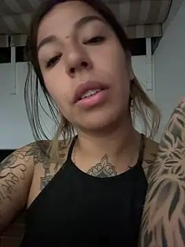Chat +18 de _antonella_dreamss ao vivo