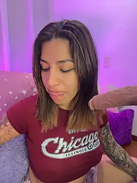 _antonella_dreamss Adlı Modelin Canlı XXX Sohbeti