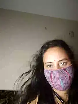 Sheela-Bhabi Chat XXX in diretta