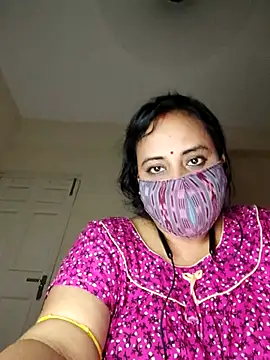 Sheela-Bhabi's Live XXX Chat