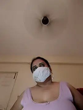 Sheela-Bhabi Live XXX-Chat