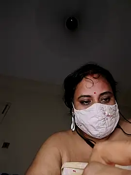Sheela-Bhabi Live XXX-Chat