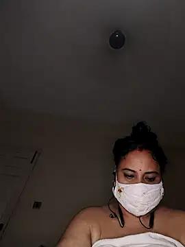 Sheela-Bhabi Live XXX-Chat