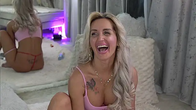 IsabelleEthan live XXX chat