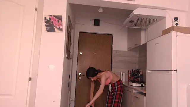 simyhvn Chat XXX live