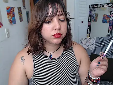 צ'אט XXX בשידור חי של soynanabela28
