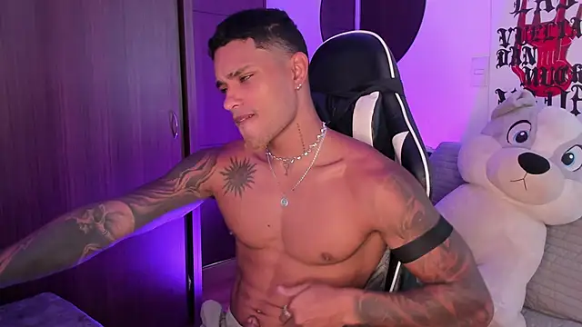 Alessandro_Vanni 在線直播表演