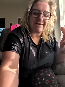 Canadian_BBW webkamerás műsora