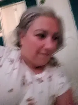 Canadian_BBW's Webcam Show