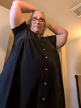 Canadian_BBW ওয়েবক্যাম শো