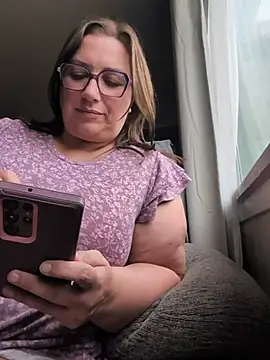 Canadian_BBW Webcamshow