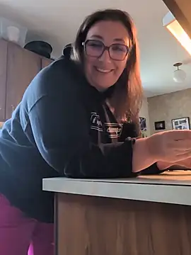 Canadian_BBW Show in webcam