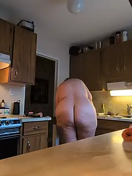 Canadian_BBW's Webcam Show