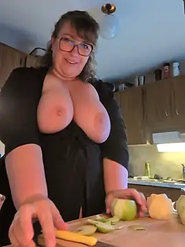 Canadian_BBW – webcam-show