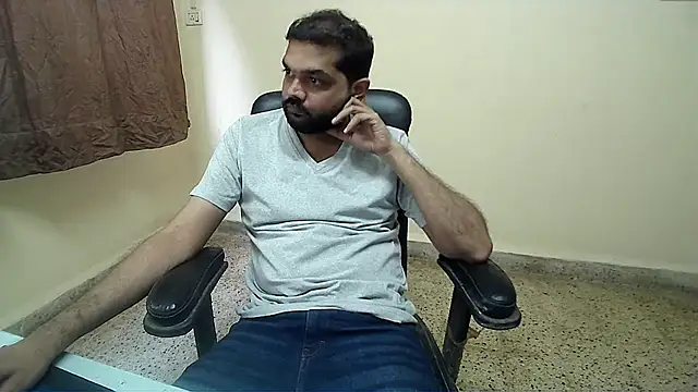 Pertunjukan Kamera Web Kinky_Kumarr