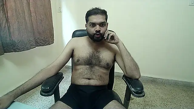Show modela Kinky_Kumarr na web-kameri