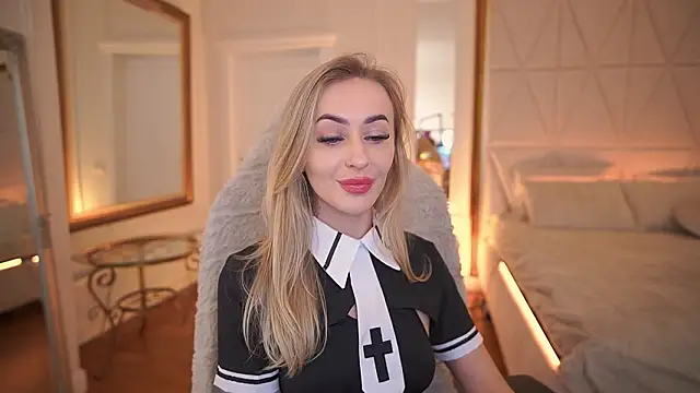 GraceCandy's Webcam Show