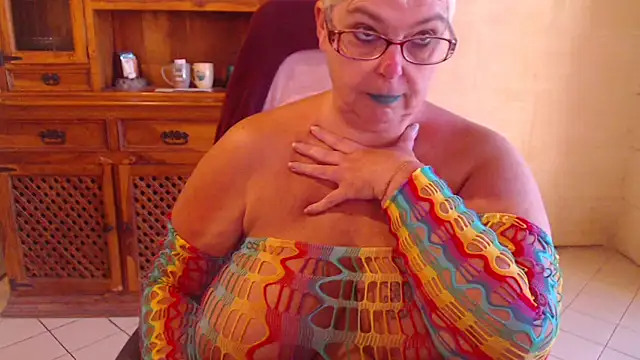 MISS_LINDAH webcam show
