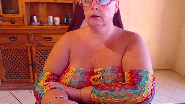 MISS_LINDAH Live XXX-chat