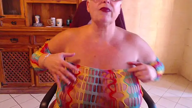 Živý XXX chat MISS_LINDAH