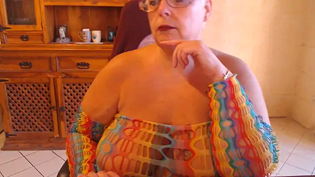 MISS_LINDAH's Live XXX Chat