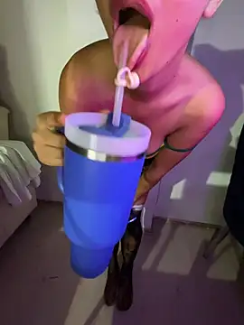 عرض كام cutemodell