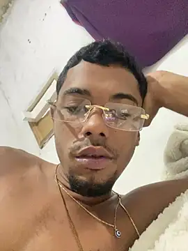 Show de Novinho_de_18 na webcam