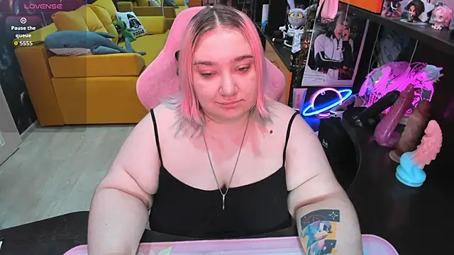Онлайн чат XXX Softie_Sofy